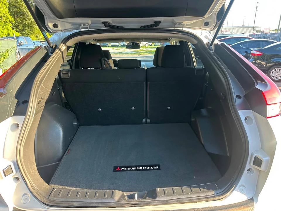 2022 Mitsubishi Eclipse Cross - Image 16 of 17