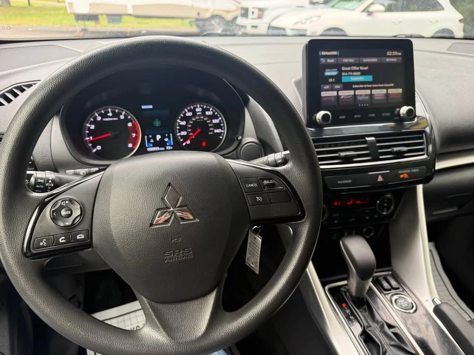 2022 Mitsubishi Eclipse Cross - Image 14 of 20