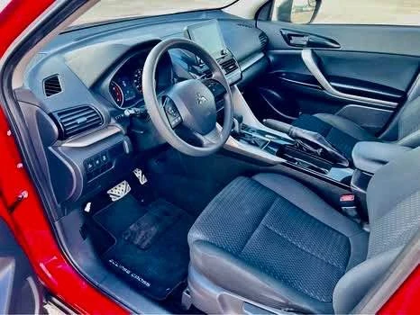 2022 Mitsubishi Eclipse Cross - Image 9 of 11
