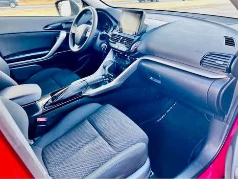 2022 Mitsubishi Eclipse Cross - Image 10 of 11
