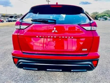 2022 Mitsubishi Eclipse Cross - Image 5 of 11