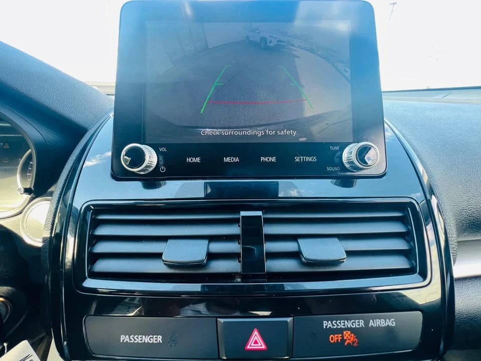 2022 Mitsubishi Eclipse Cross - Image 14 of 20