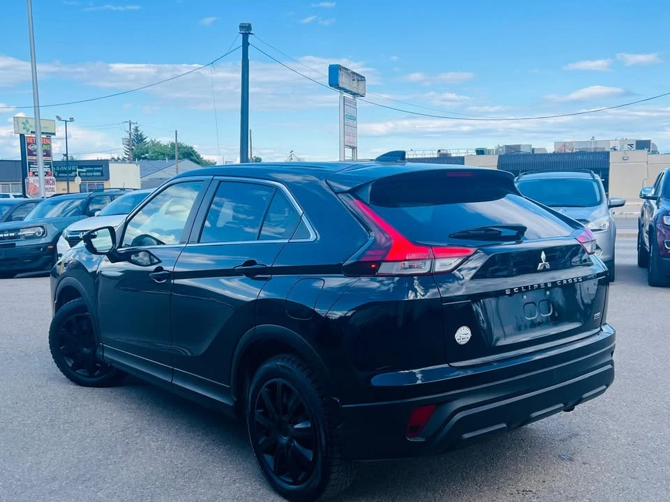 2022 Mitsubishi Eclipse Cross - Image 4 of 20