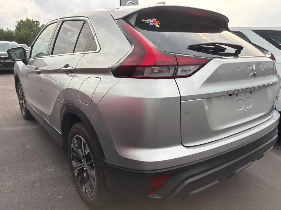 2022 Mitsubishi Eclipse Cross - Image 4 of 6