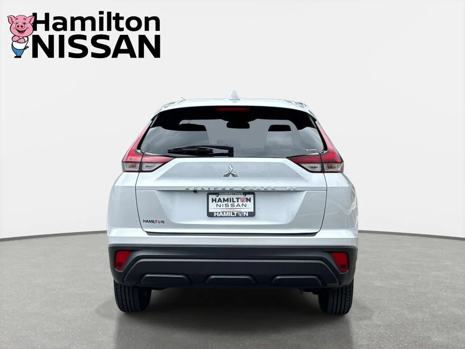 2022 Mitsubishi Eclipse Cross - Image 3 of 20