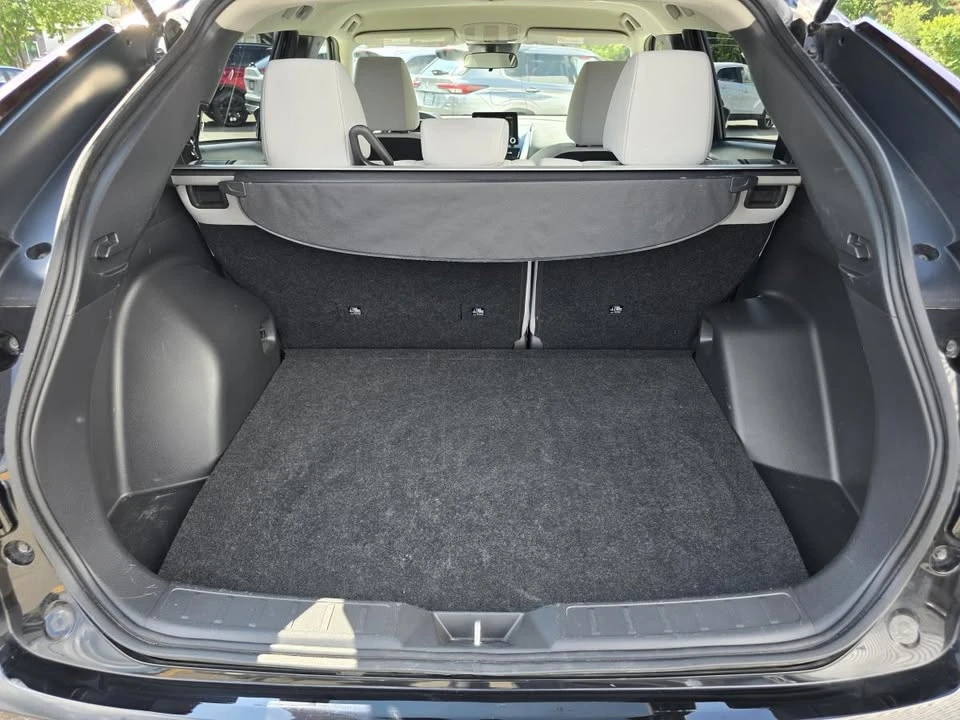 2022 Mitsubishi Eclipse Cross - Image 8 of 20