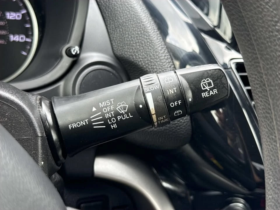 2022 Mitsubishi Eclipse Cross - Image 17 of 20