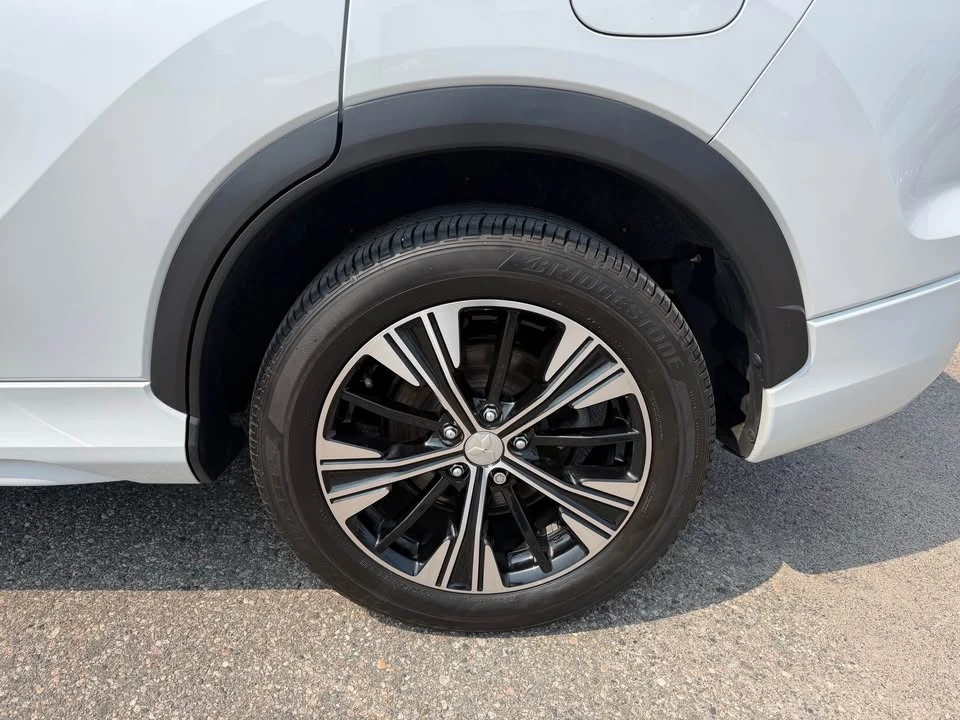2022 Mitsubishi Eclipse Cross - Image 19 of 19