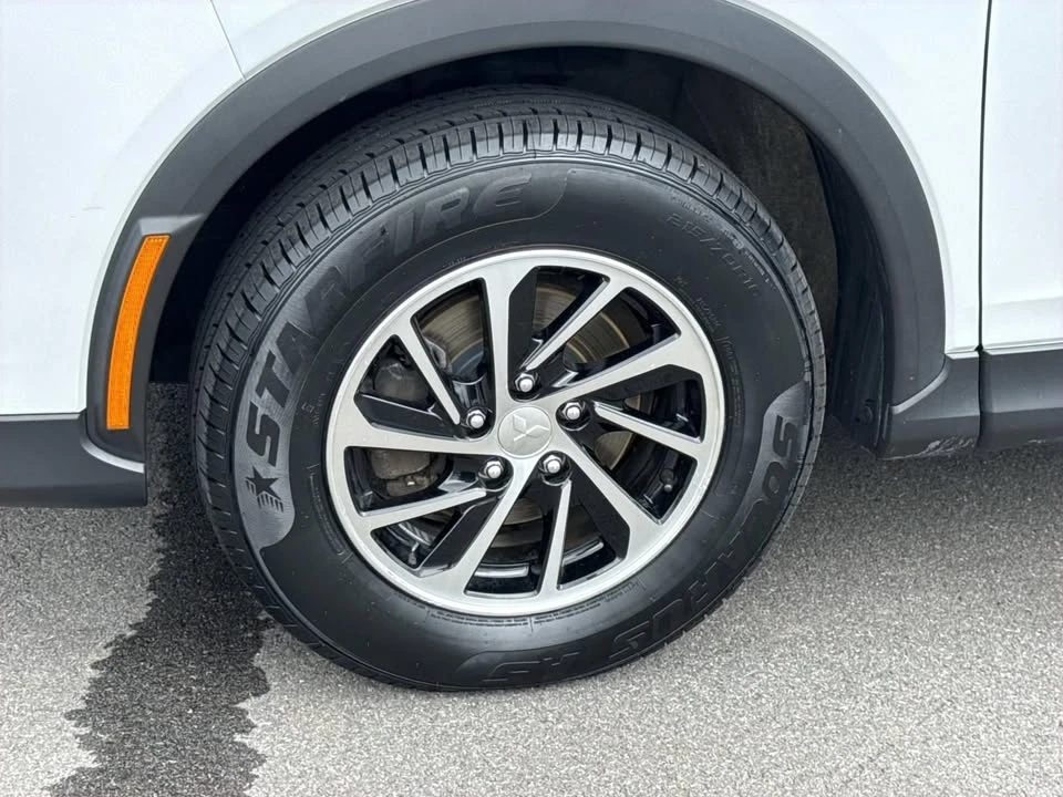 2022 Mitsubishi Eclipse Cross - Image 7 of 20