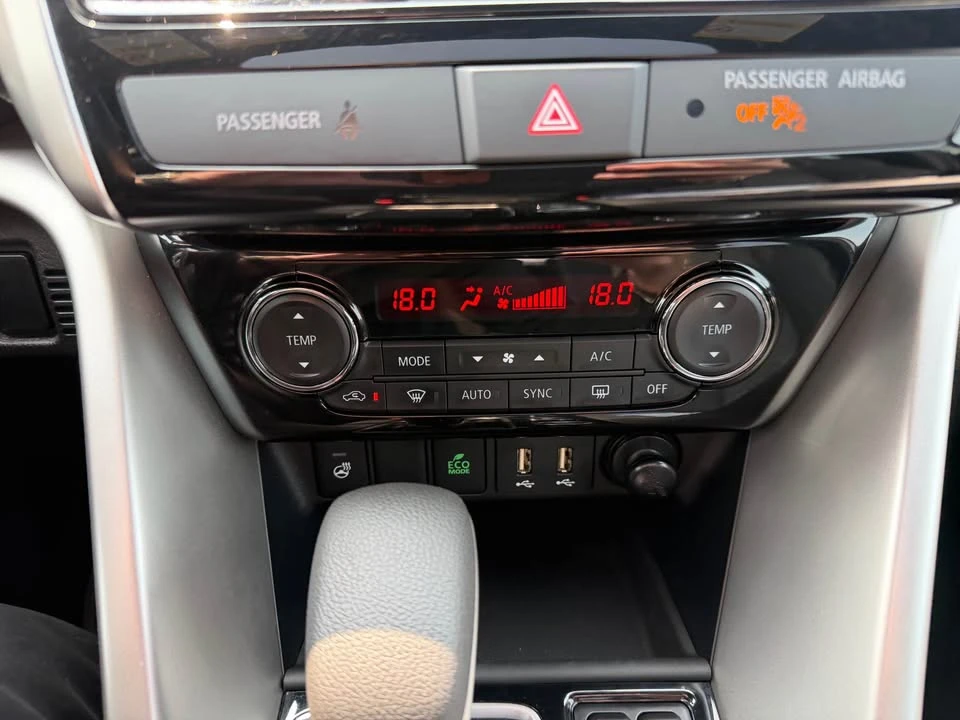 2022 Mitsubishi Eclipse Cross - Image 13 of 19