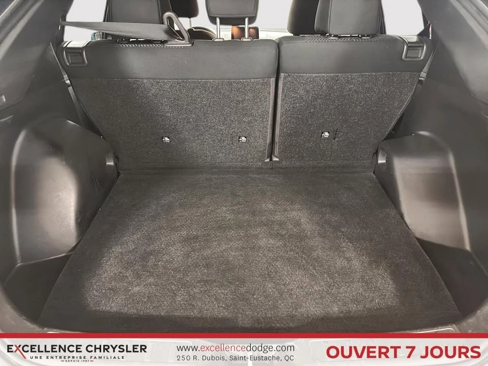 2022 Mitsubishi Eclipse Cross - Image 6 of 18