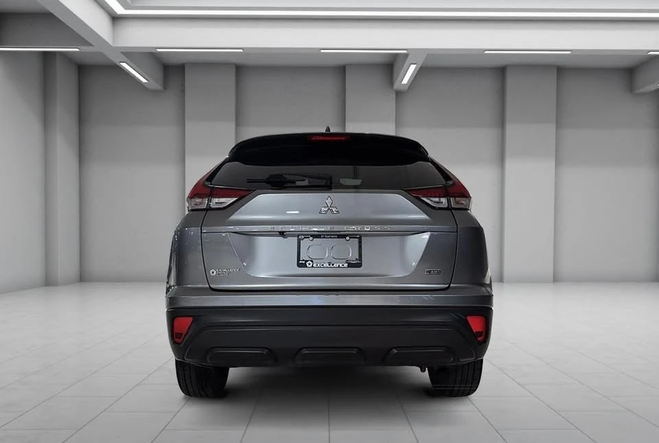 2022 Mitsubishi Eclipse Cross - Image 11 of 18