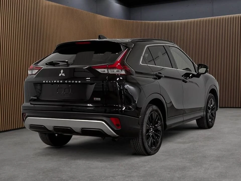 2022 Mitsubishi Eclipse Cross - Image 6 of 10