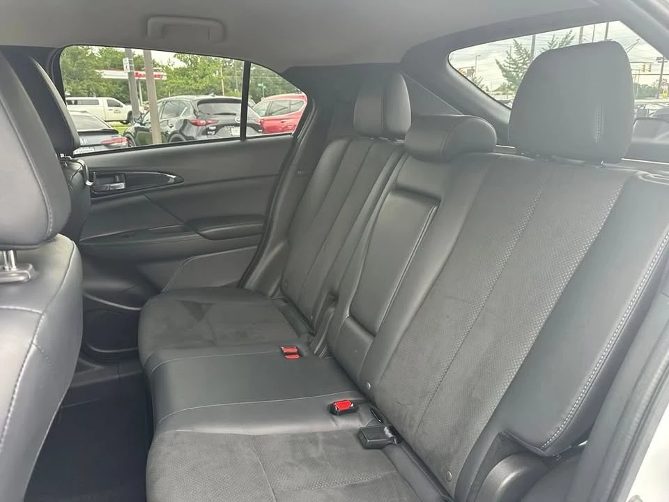 2022 Mitsubishi Eclipse Cross - Image 13 of 20