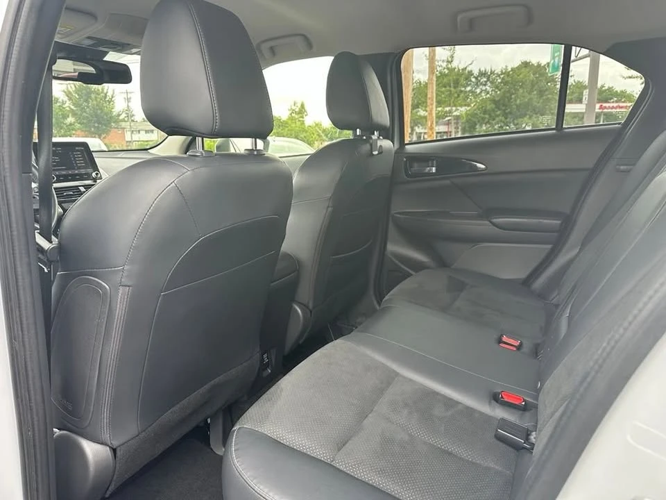2022 Mitsubishi Eclipse Cross - Image 12 of 20