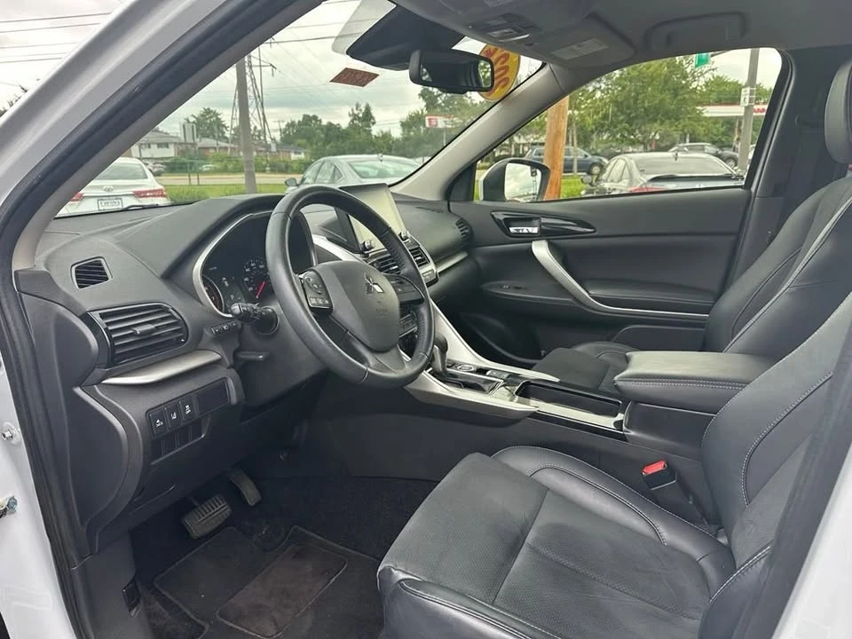2022 Mitsubishi Eclipse Cross - Image 17 of 20