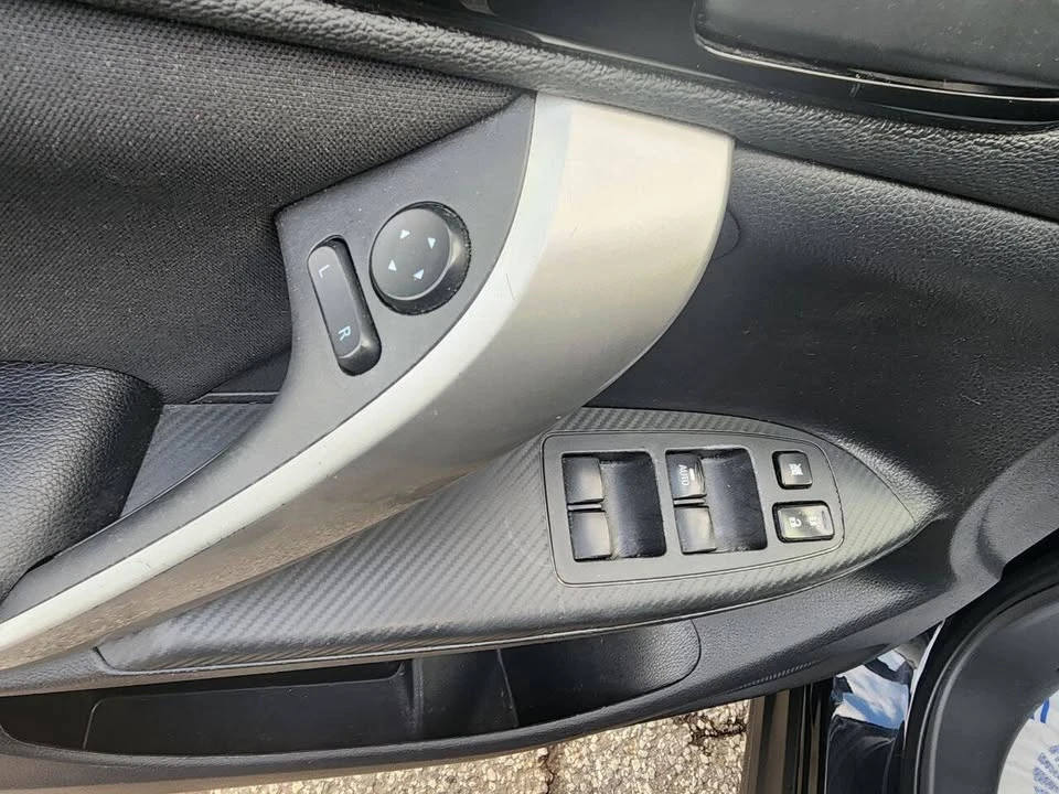 2022 Mitsubishi Eclipse Cross - Image 14 of 20