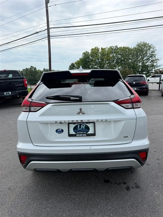 2022 Mitsubishi Eclipse Cross - Image 7 of 12