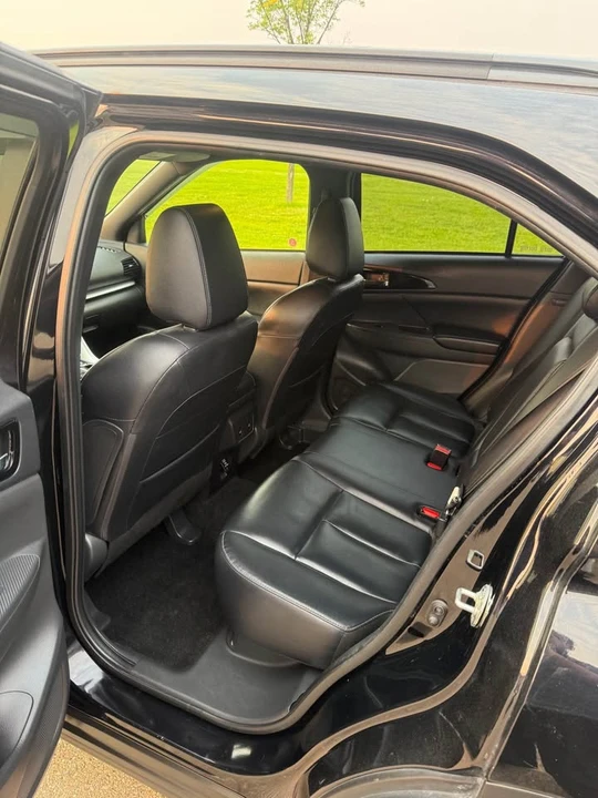 2022 Mitsubishi Eclipse Cross - Image 10 of 10