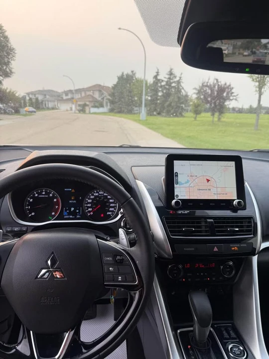 2022 Mitsubishi Eclipse Cross - Image 7 of 10