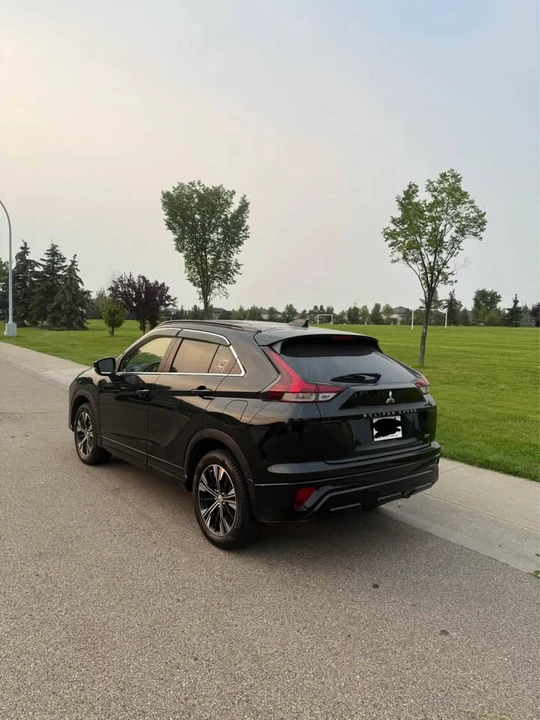 2022 Mitsubishi Eclipse Cross - Image 6 of 10