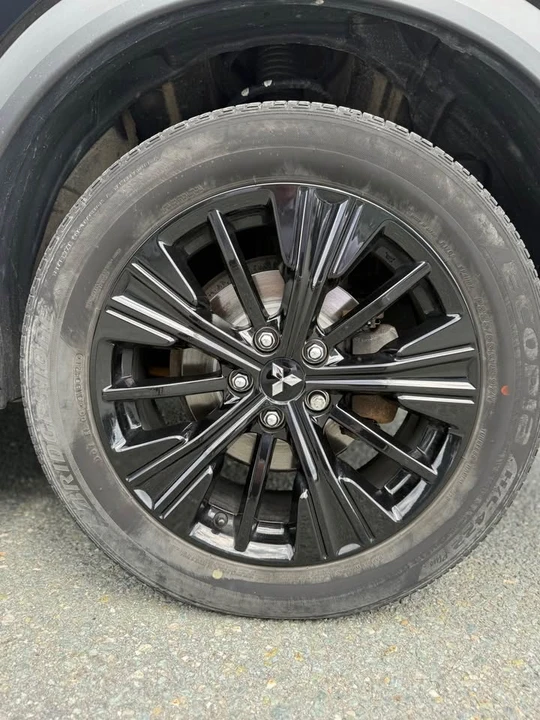 2022 Mitsubishi Eclipse Cross - Image 3 of 14
