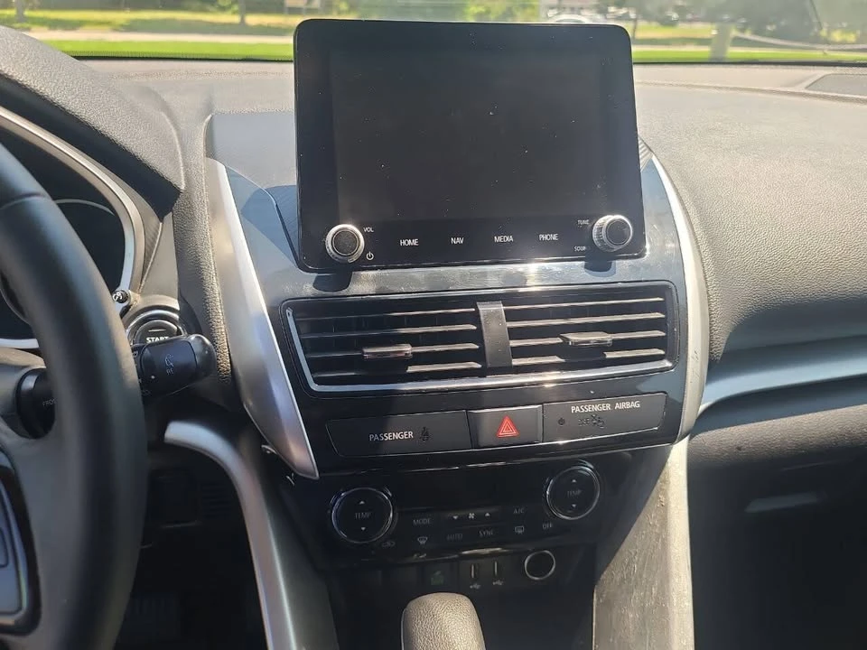 2022 Mitsubishi Eclipse Cross - Image 18 of 20