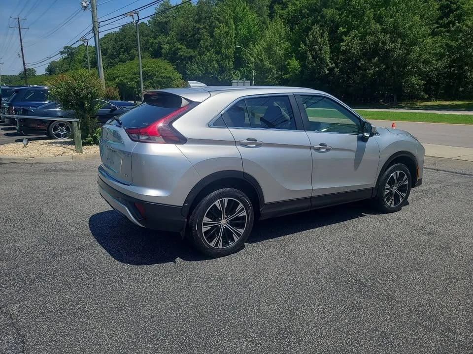 2022 Mitsubishi Eclipse Cross - Image 7 of 20