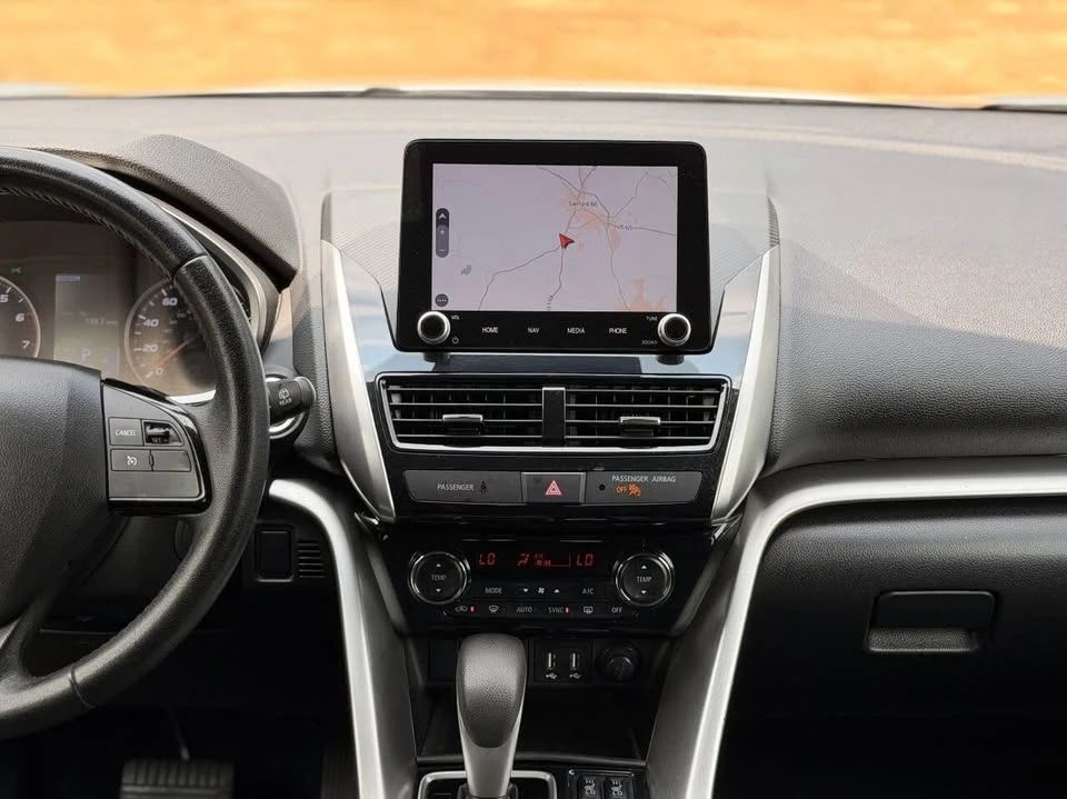 2022 Mitsubishi Eclipse Cross - Image 18 of 20