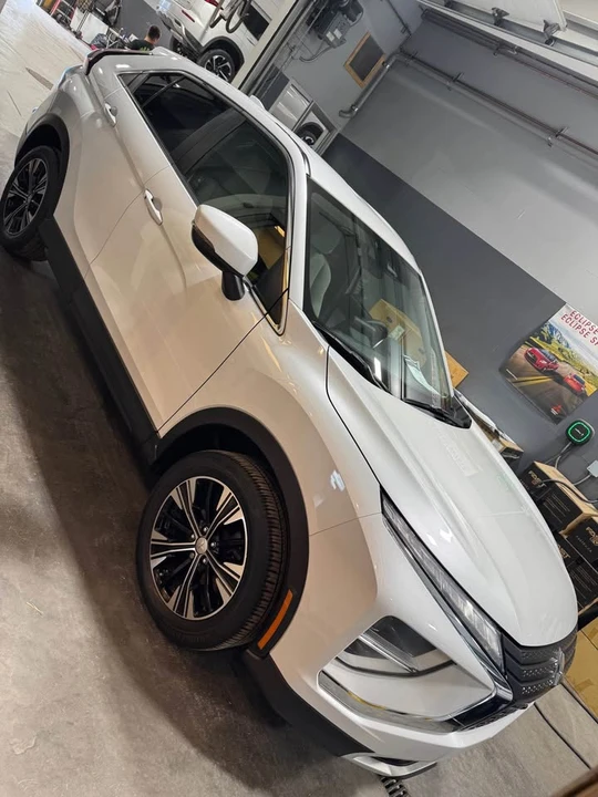 2022 Mitsubishi Eclipse Cross - Image 3 of 6