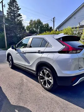 2022 Mitsubishi Eclipse Cross SE