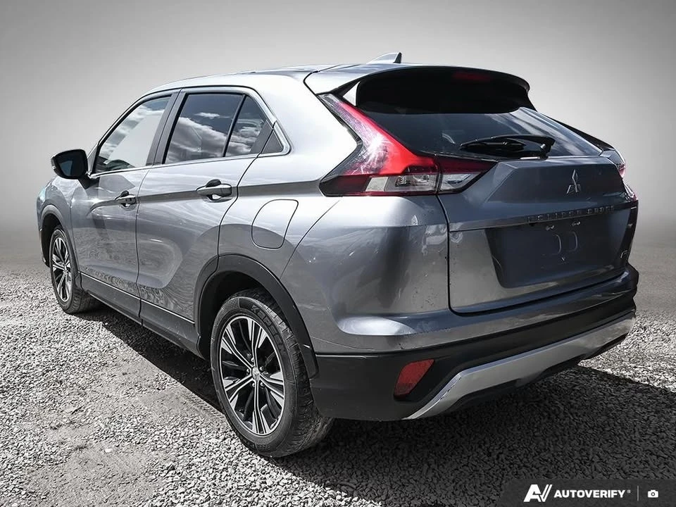 2022 Mitsubishi Eclipse Cross - Image 2 of 13