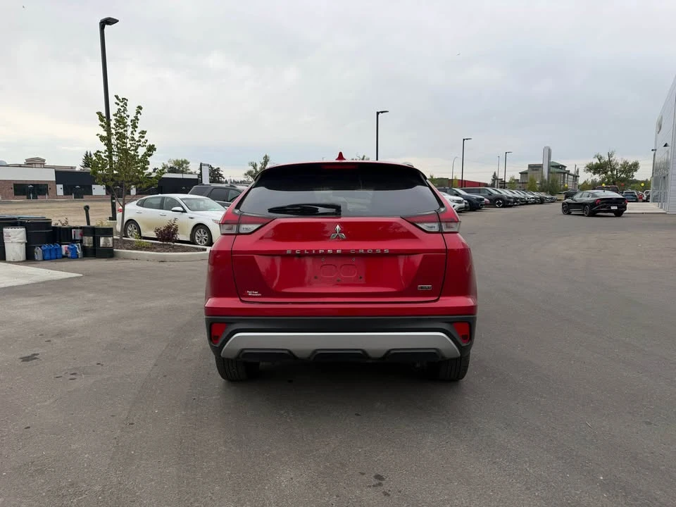 2022 Mitsubishi Eclipse Cross - Image 12 of 13