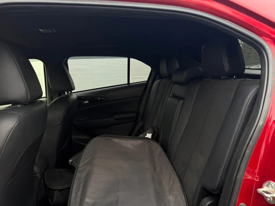 2022 Mitsubishi Eclipse Cross - Image 7 of 13