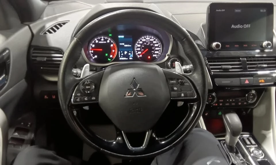 2022 Mitsubishi Eclipse Cross - Image 13 of 20
