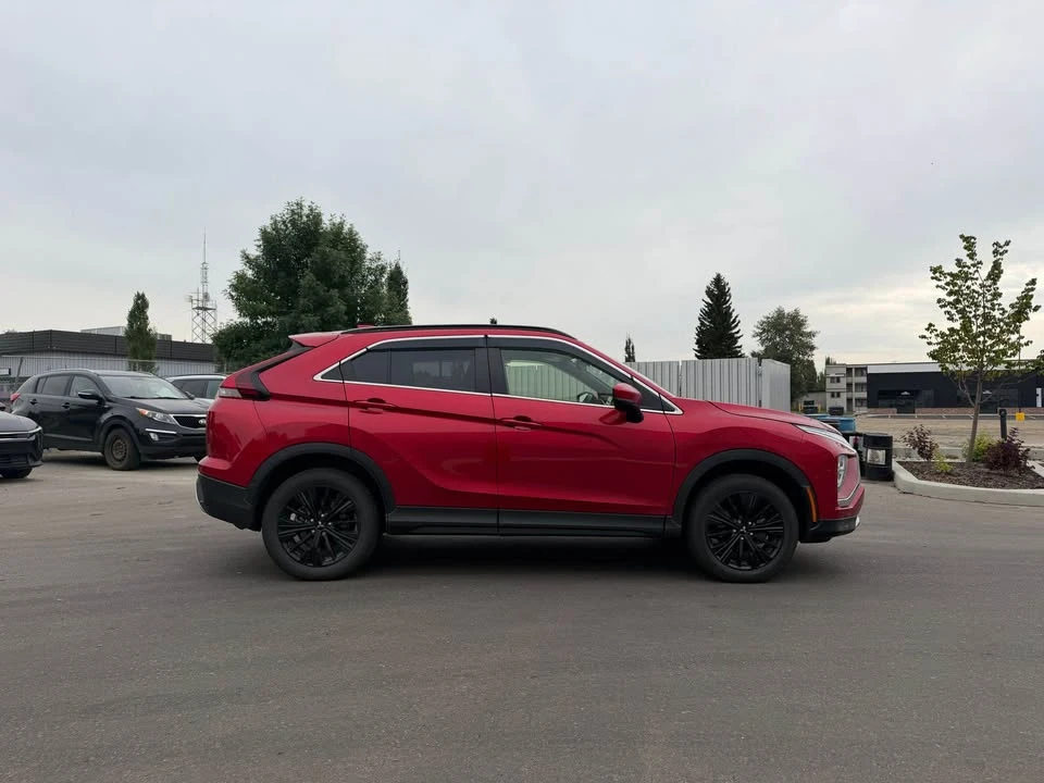 2022 Mitsubishi Eclipse Cross - Image 11 of 13