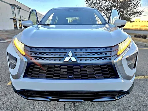 2022 Mitsubishi Eclipse Cross ES
