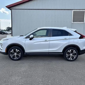 2022 Mitsubishi Eclipse Cross ES