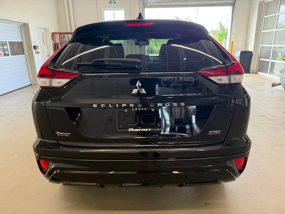2022 Mitsubishi Eclipse Cross - Image 6 of 13