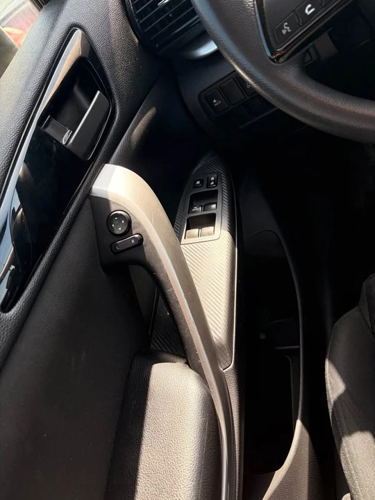 2022 Mitsubishi Eclipse Cross - Image 12 of 14