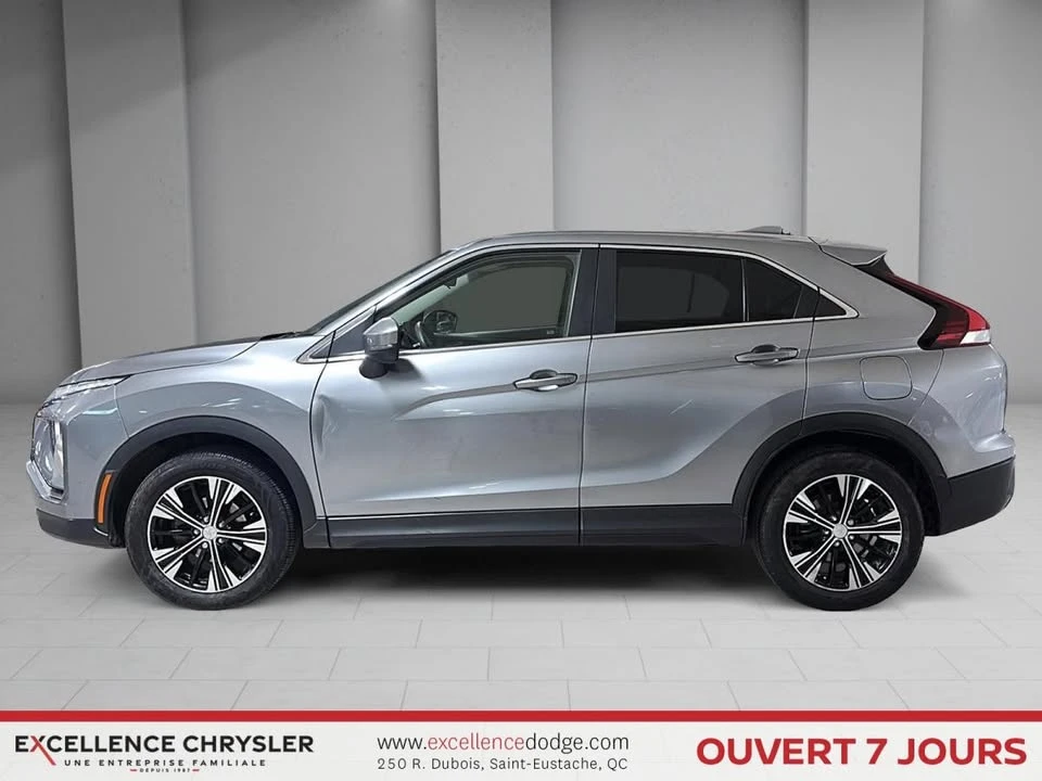 2022 Mitsubishi Eclipse Cross - Image 5 of 18