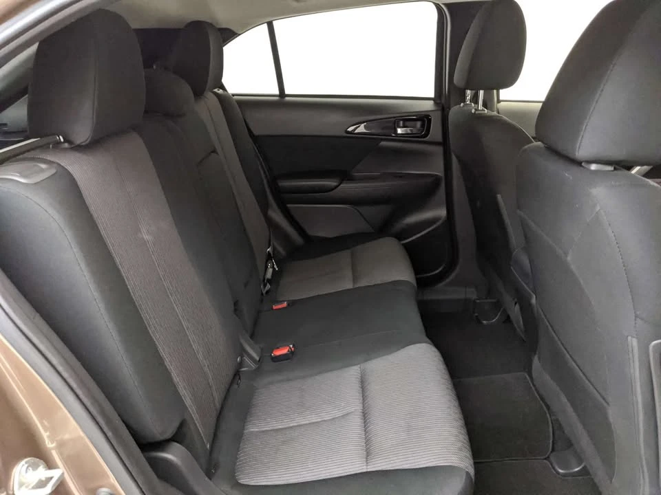 2022 Mitsubishi Eclipse Cross - Image 6 of 20