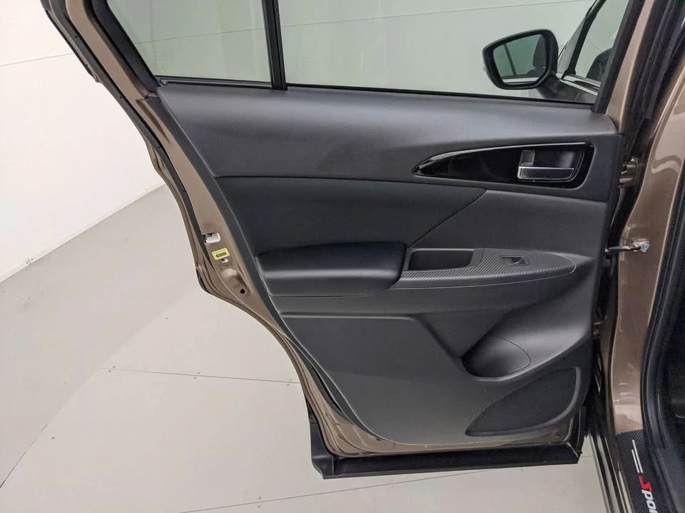 2022 Mitsubishi Eclipse Cross - Image 12 of 20