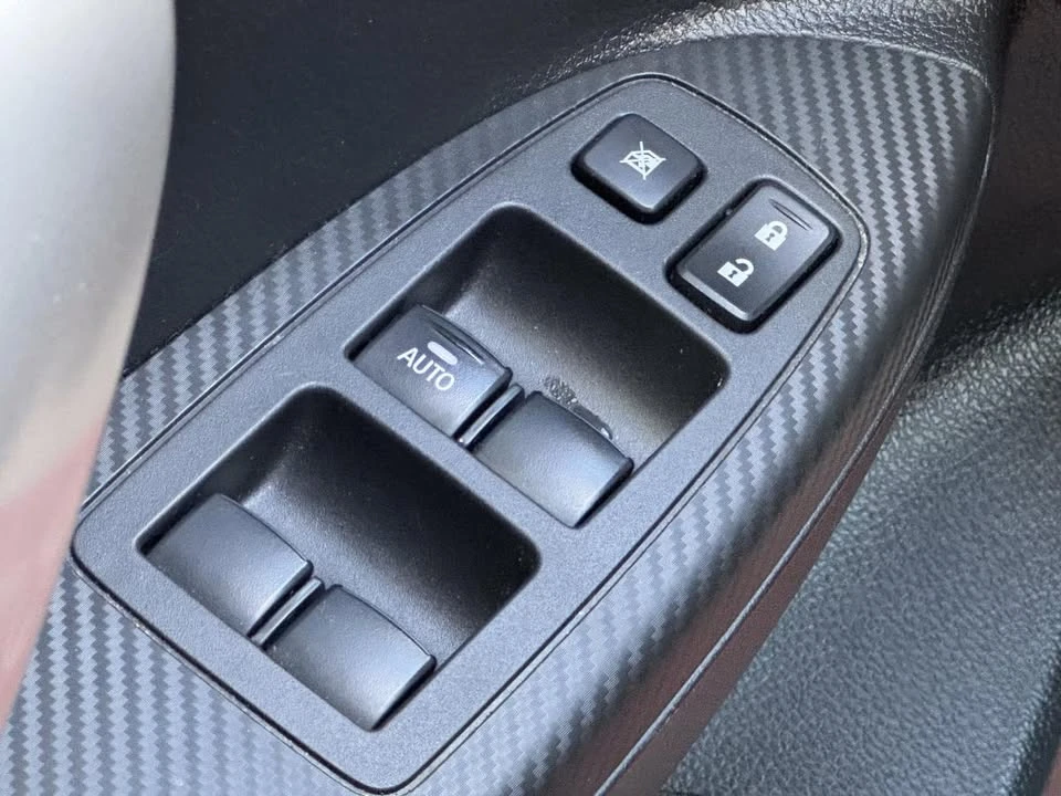 2022 Mitsubishi Eclipse Cross - Image 18 of 20
