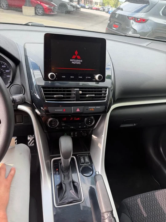 2022 Mitsubishi Eclipse Cross - Image 12 of 12