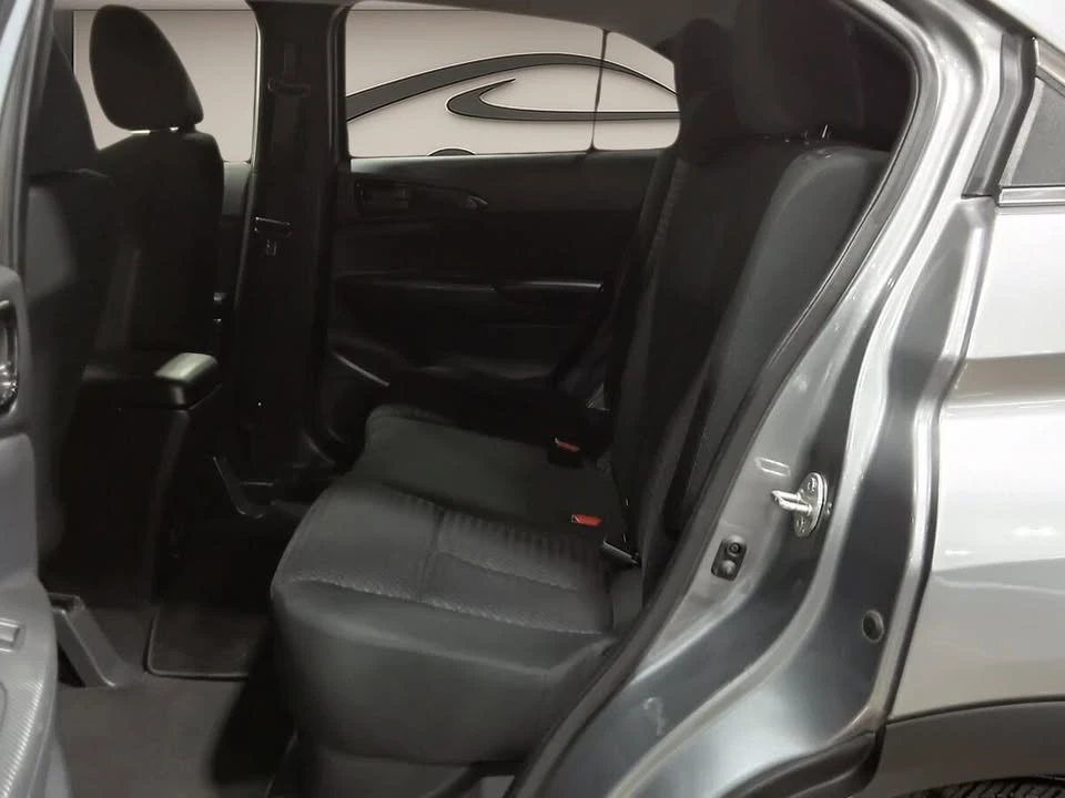 2022 Mitsubishi Eclipse Cross - Image 17 of 19