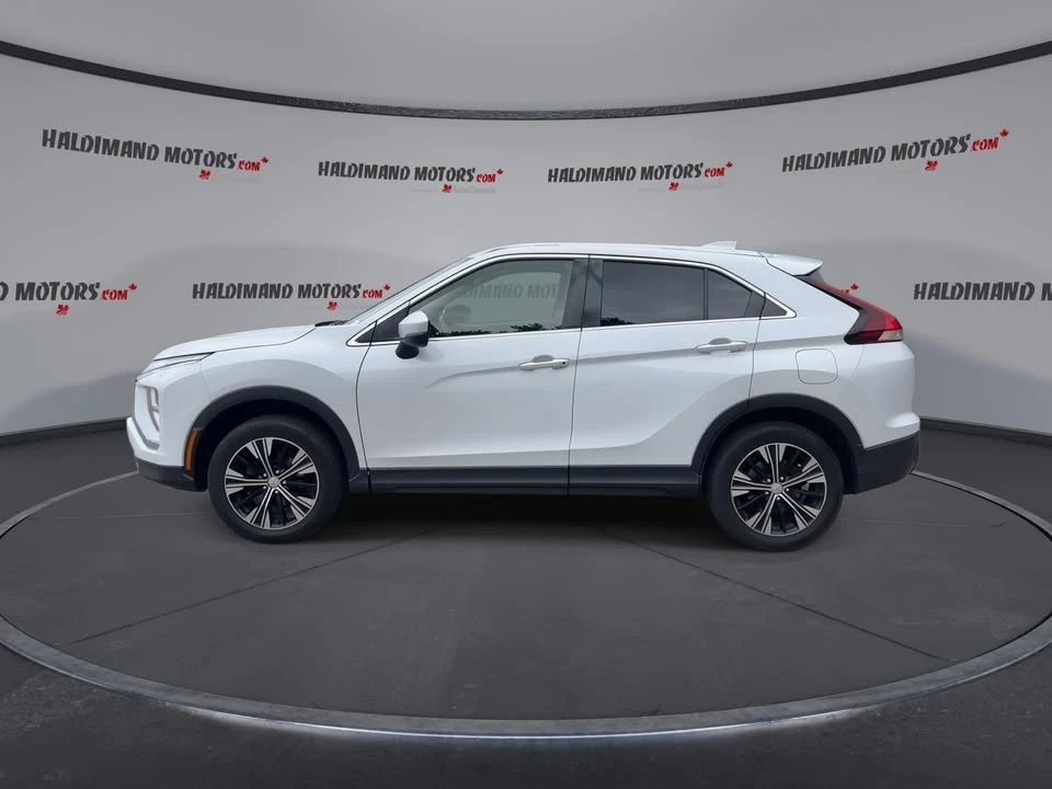 2022 Mitsubishi Eclipse Cross - Image 5 of 20