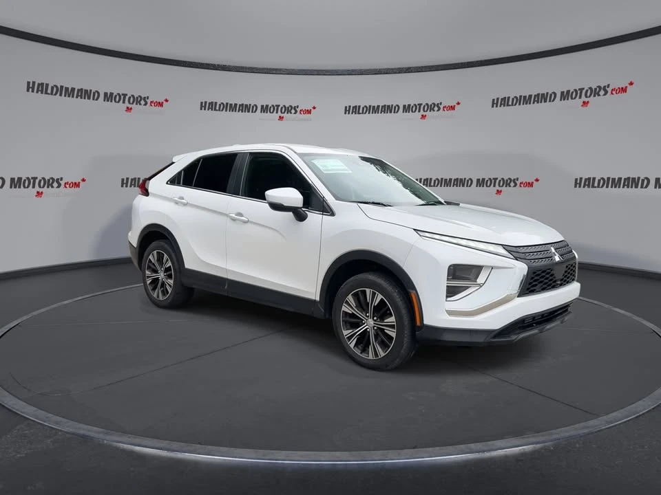 2022 Mitsubishi Eclipse Cross - Image 2 of 20