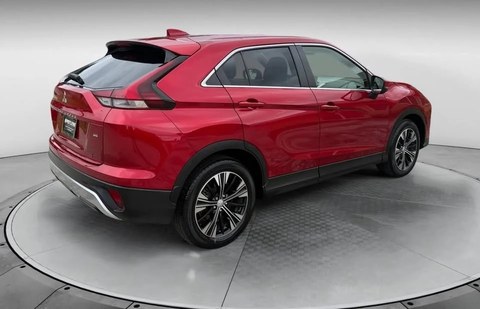 2022 Mitsubishi Eclipse Cross - Image 4 of 19