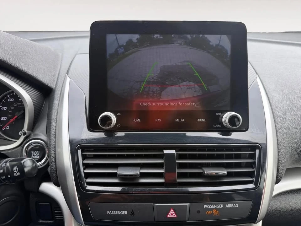 2022 Mitsubishi Eclipse Cross - Image 15 of 19